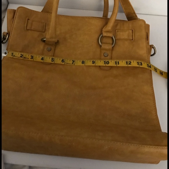 Beautiful Yellow Large Purse NWOT - Picture 9 of 14